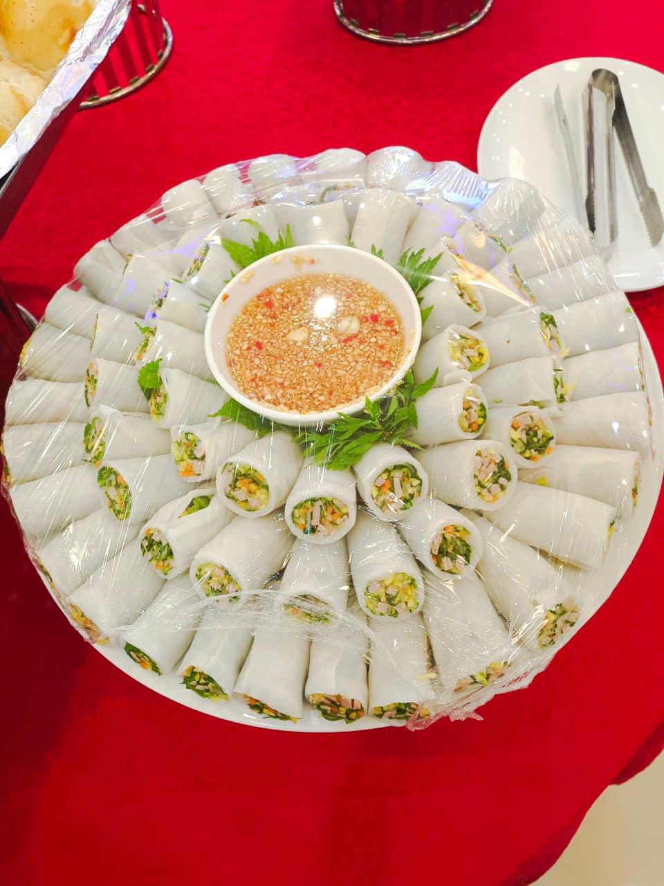 Một số món ăn tại Nhà hàng